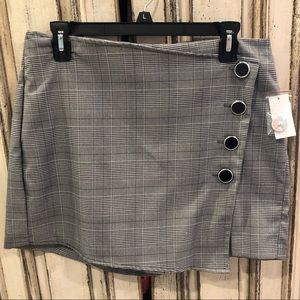 🌸🌸SALESALE🌸🌸Plaid skort